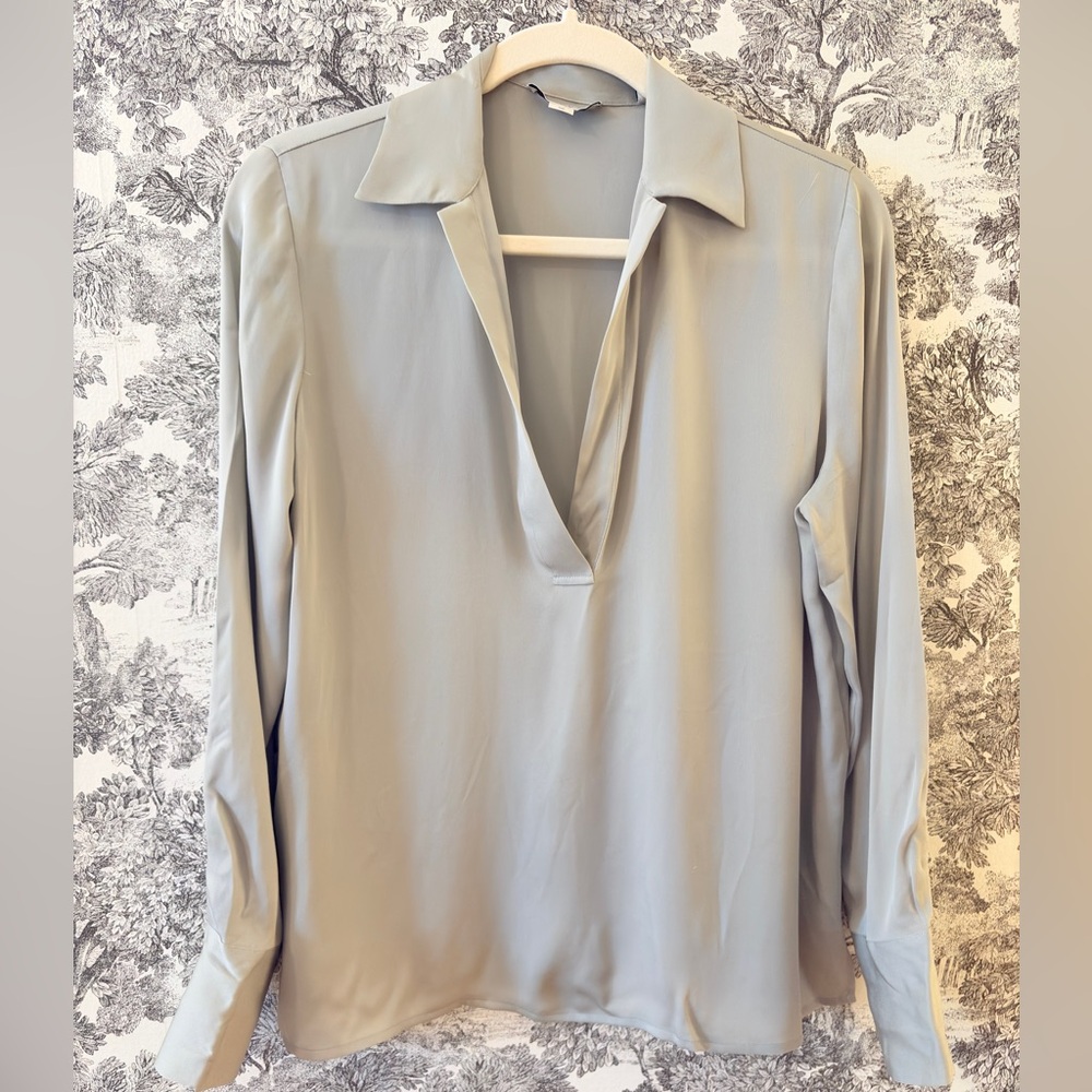 Vince Light Gray SILK Silver Sage Pullover Polo Blouse Top Shirt Small Grey